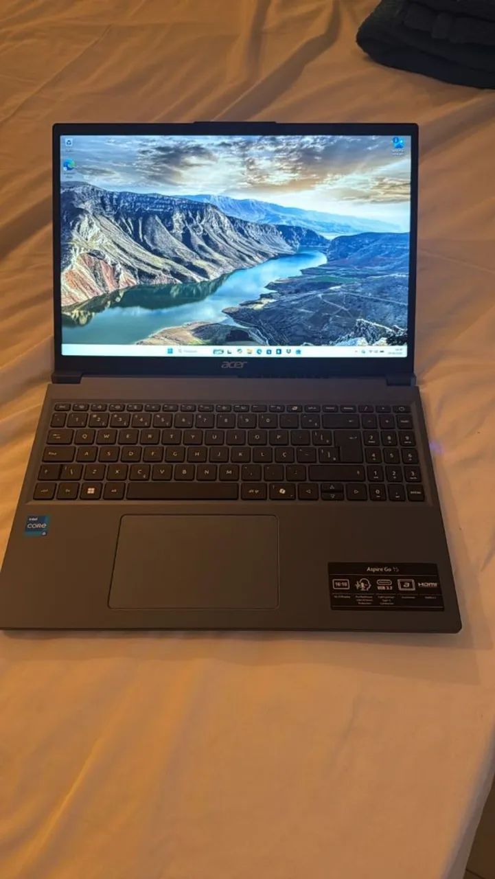 Acer Aspire Go 15 8gb DDR5 e 512gb nvme