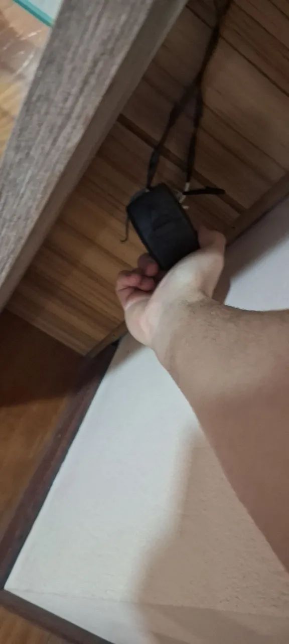 Esmalteira / Móvel de Vidro e Madeira com iluminação e espelho - Foto 4