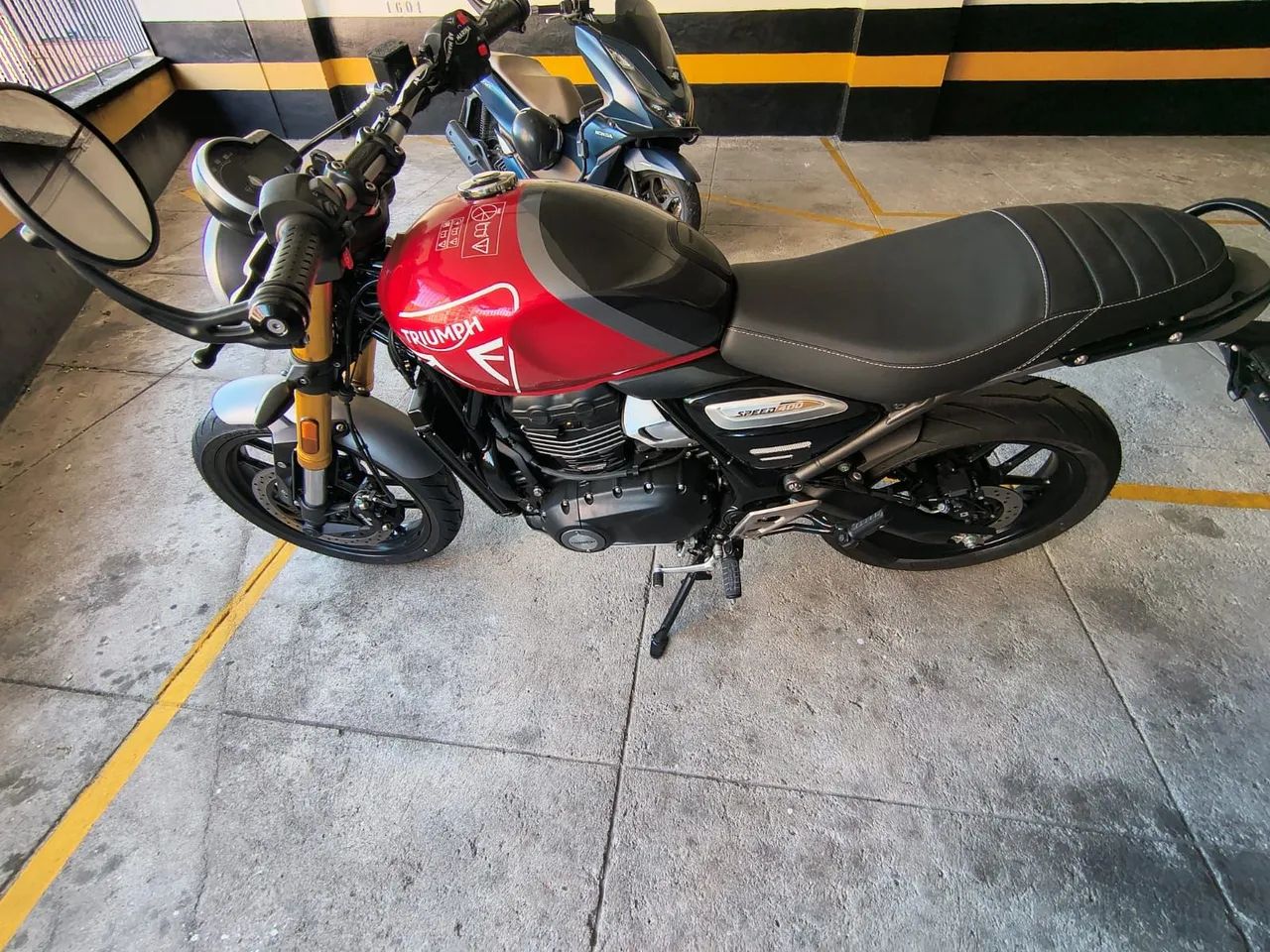 Triumph Speed 400 - Foto 2