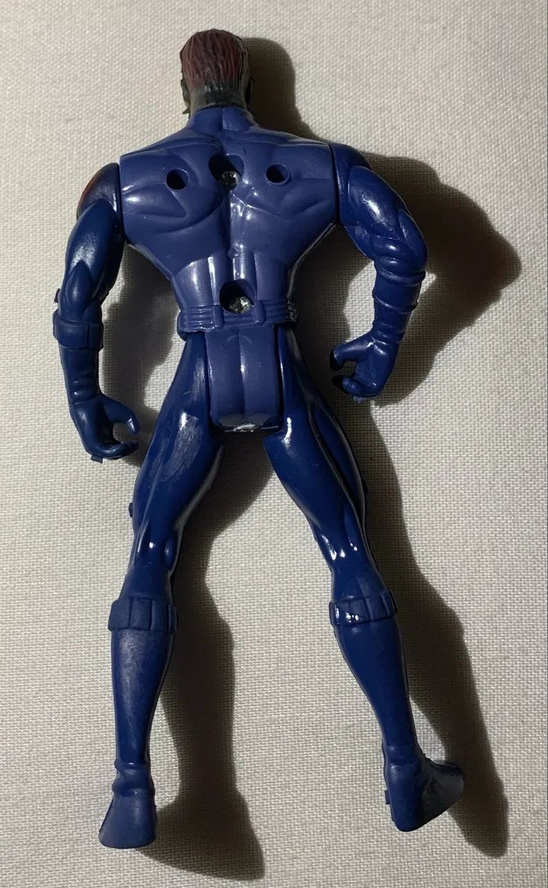 Robin Action Figure Bootleg anos 90 do Filme Batman e Robin raro - Foto 4
