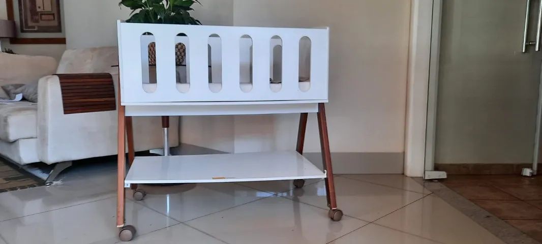 mini berço Sissi comrodinhas