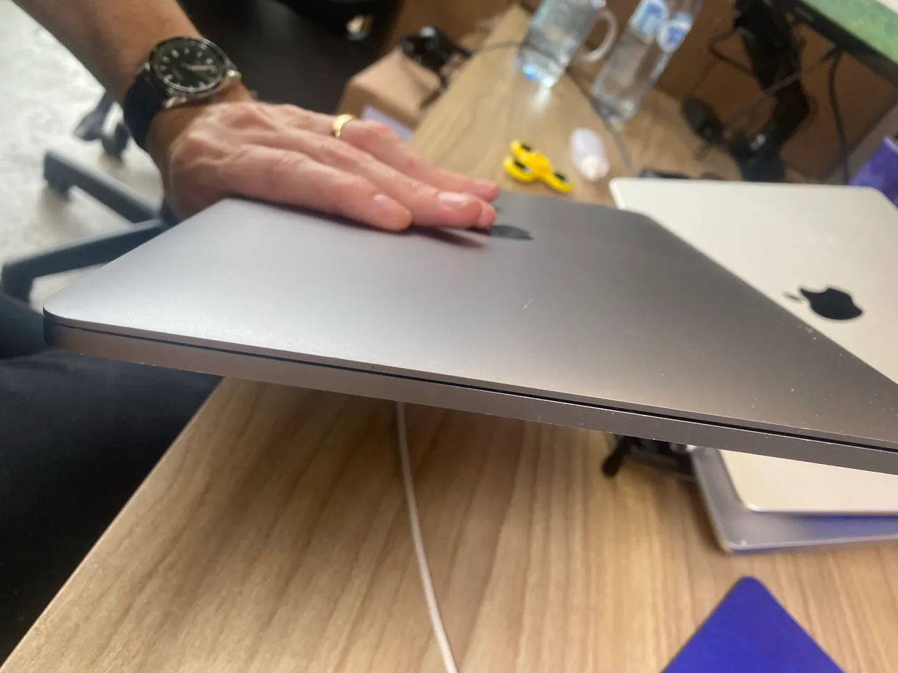 MacBook PRO 2020 - Foto 3