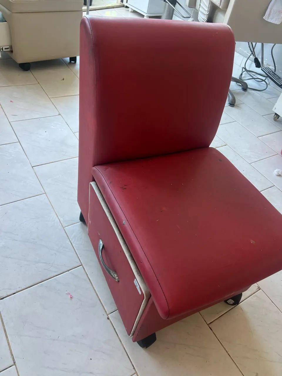 Cadeira de manicure 