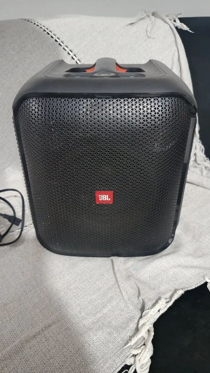 JBL Encore Essential 