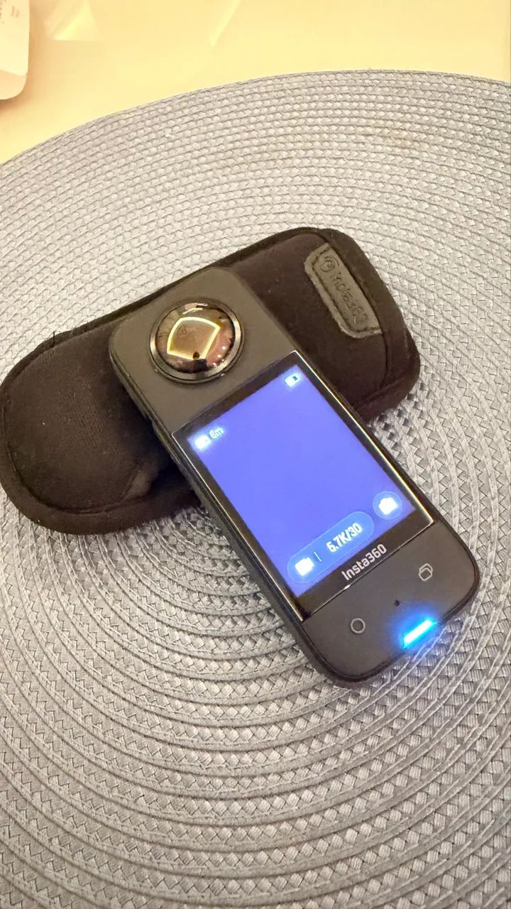 Câmera insta 360 - Foto 3