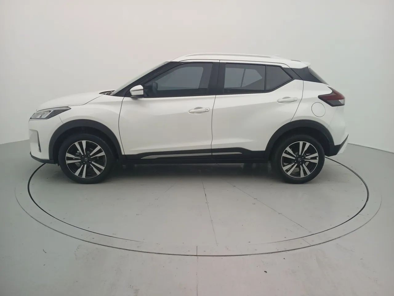 Nissan Kicks Advance 1.6 16V Flex Aut., foto 2 de 18