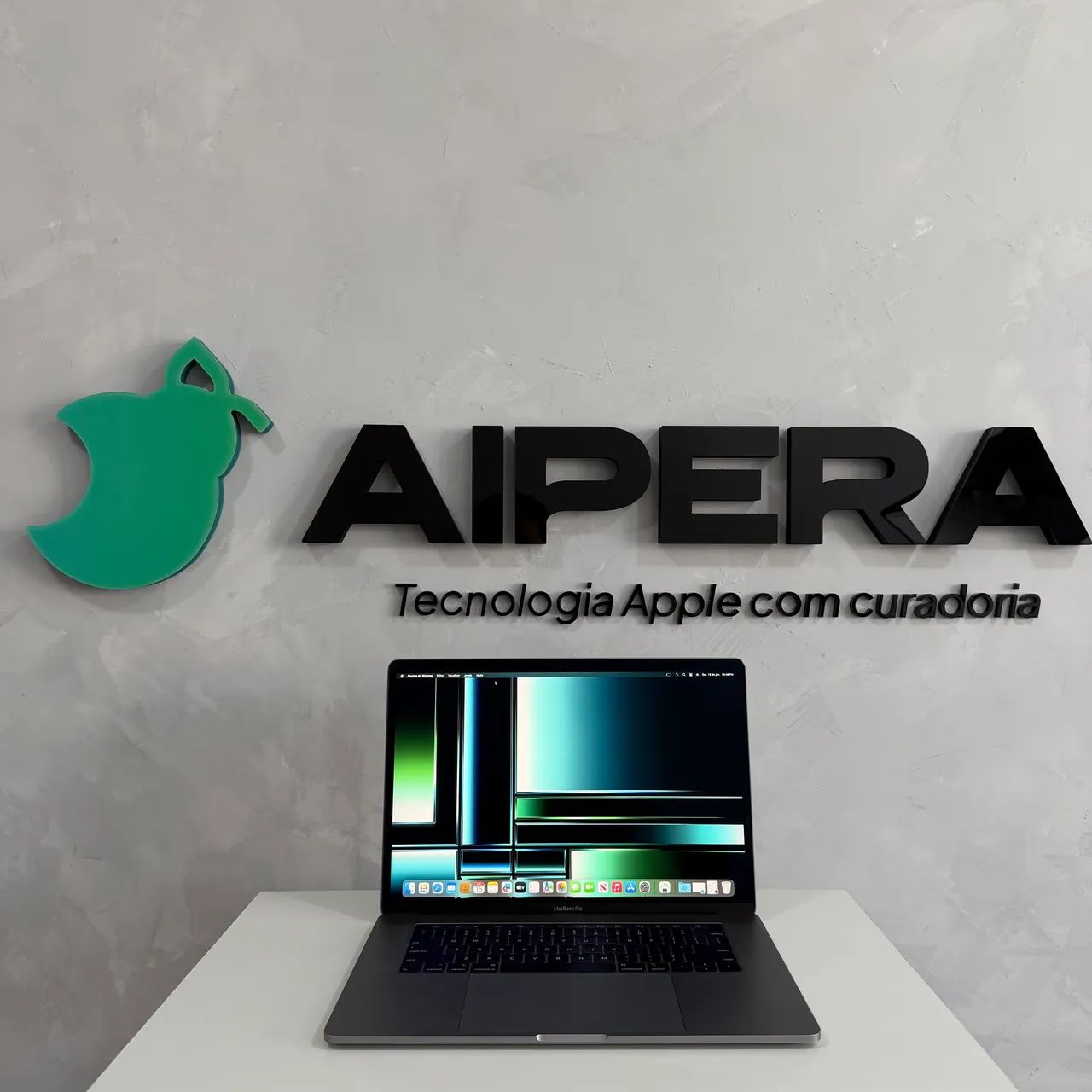 MACBOOK PRO I9, 32 GB RAM, 512 SSD, TOUCD ID, 15.4 POLEGADAS