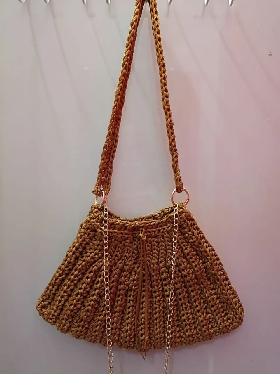 Bolsa de crochê  priduto feito a mão 