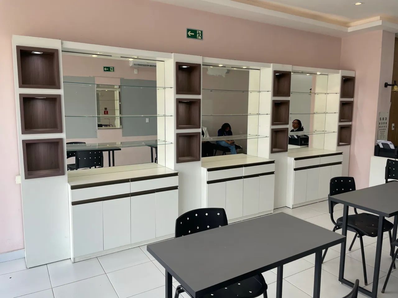 móvel para comércio 
