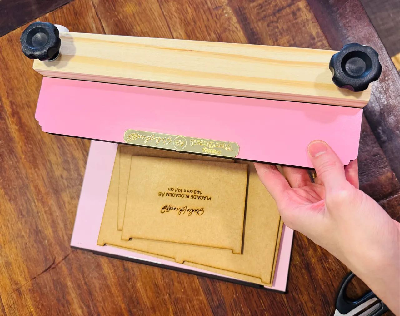 Prensa de livro A5 e A6