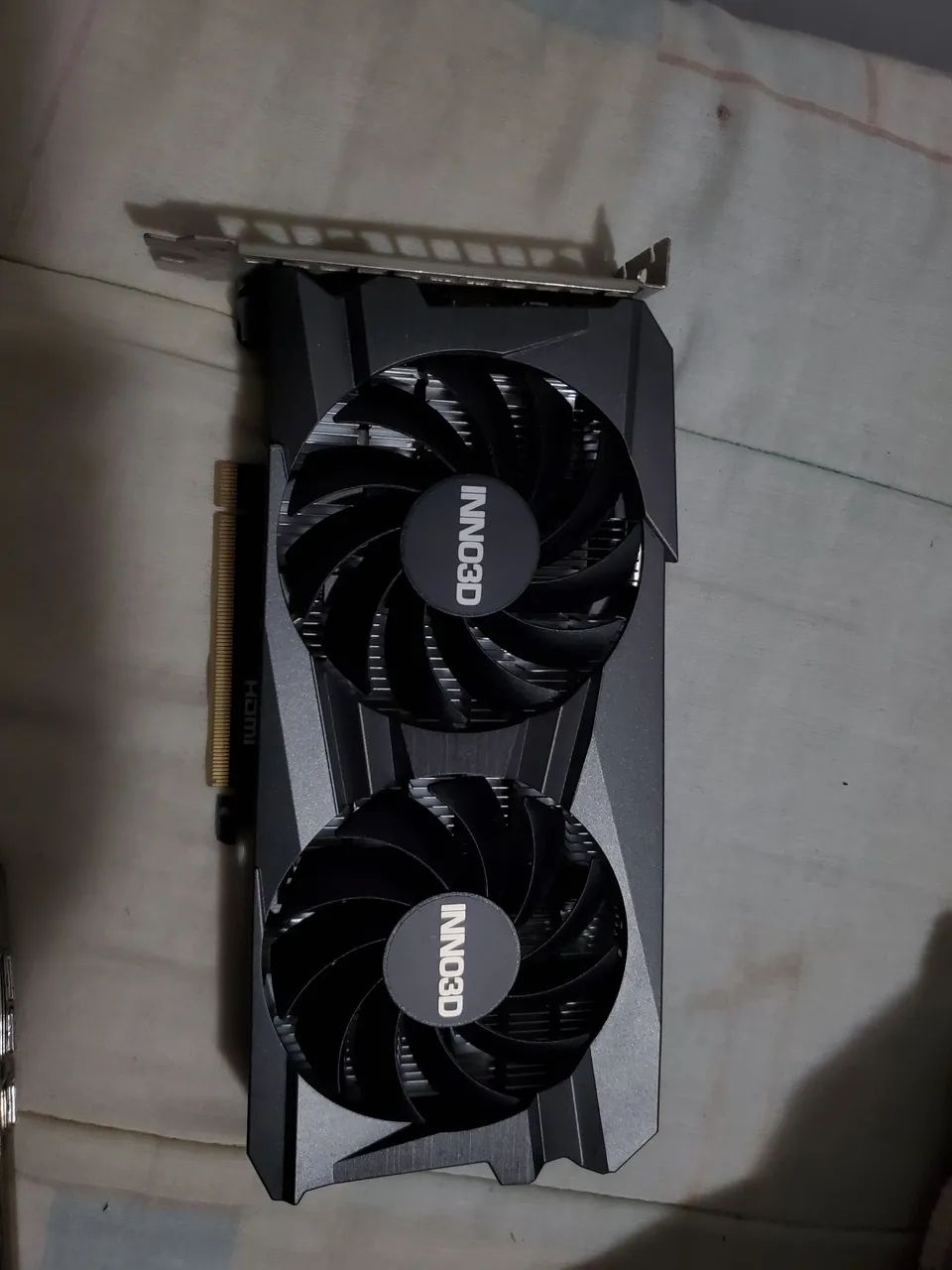 Vendo RTX 3050