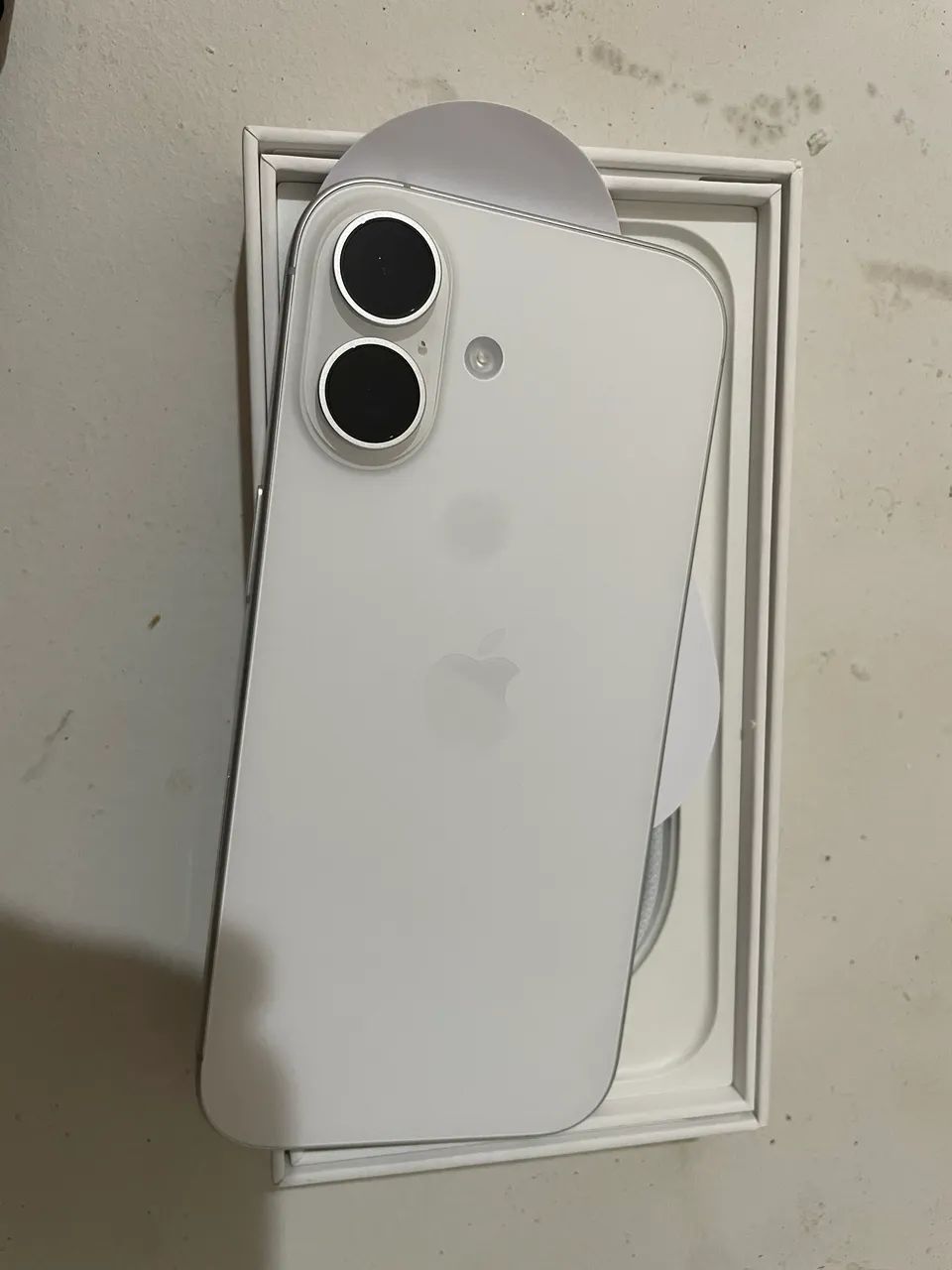 Vendo iPhone 17 - Foto 3