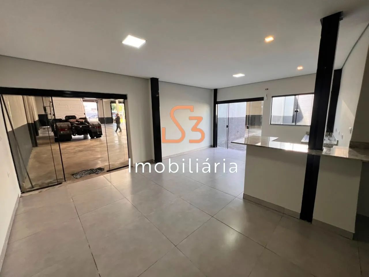 BARRACAO COMERCIAL em UBERLÂNDIA - MG, BOM JESUS - Foto 5