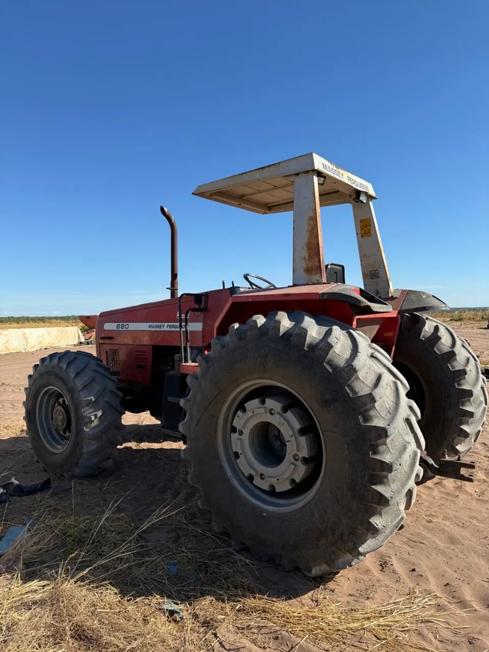 Trator Massey Fergunson 680 - Foto 2