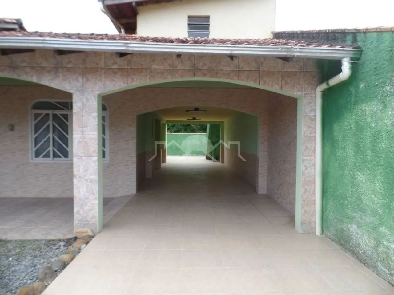 CASA COM 03 DORMITORIOS - BAIRRO PETRÓPOLIS - Foto 2