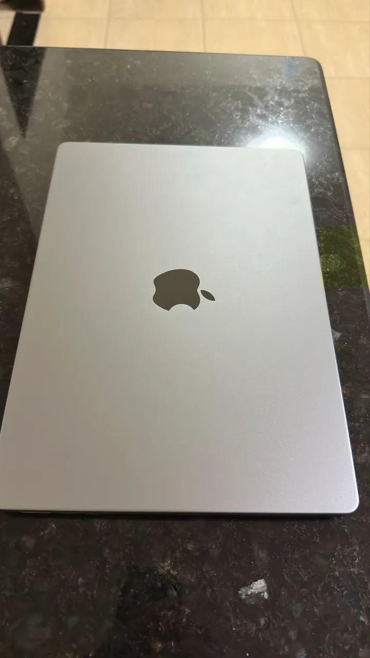 MacBook Pro M2 16GB 512GB - Foto 3