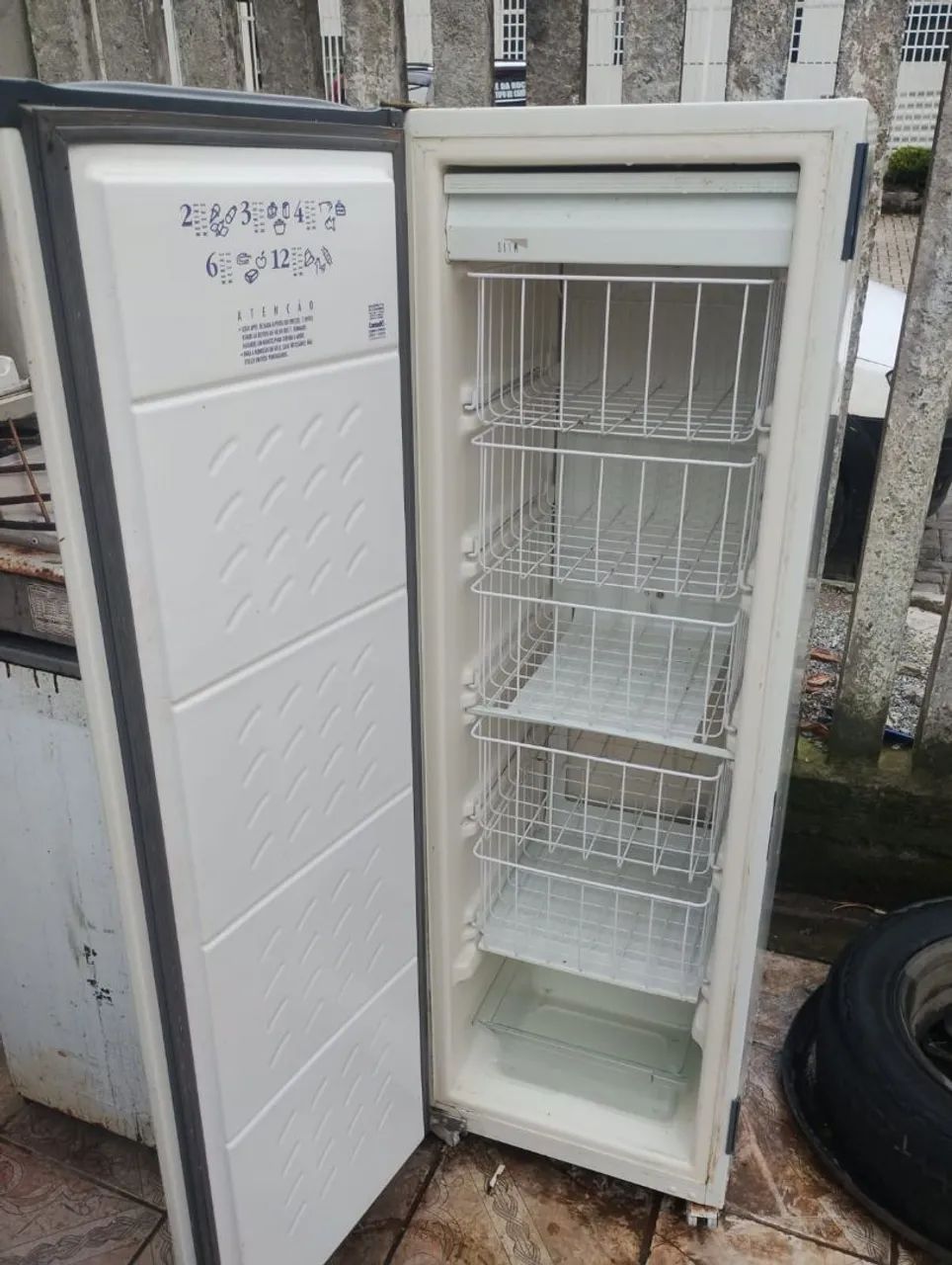 Freezer vertical  - Foto 2