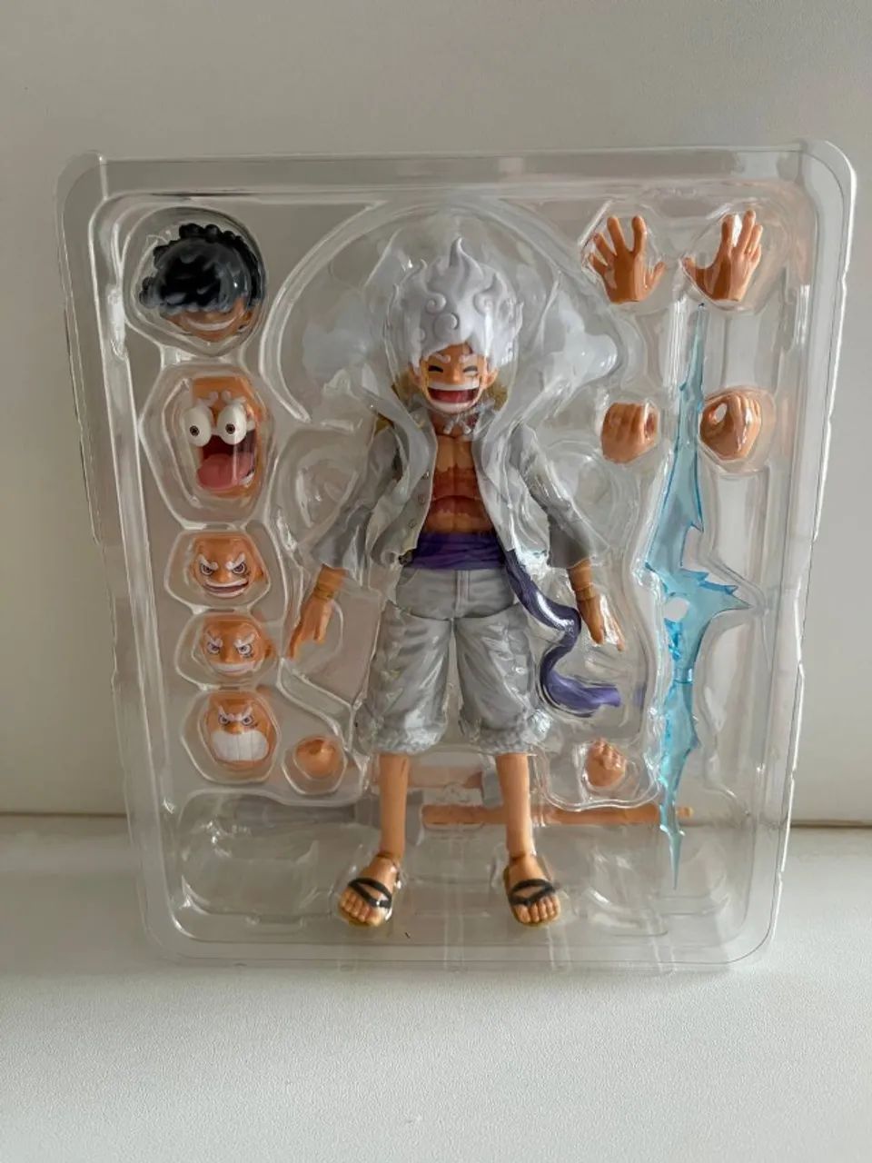 Monkey D. Luffy Gear 5 - Bandai SH Figuarts - Foto 2