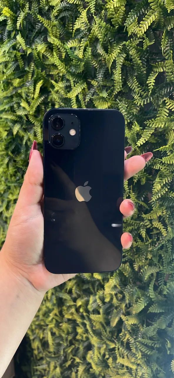 iPhone 12 