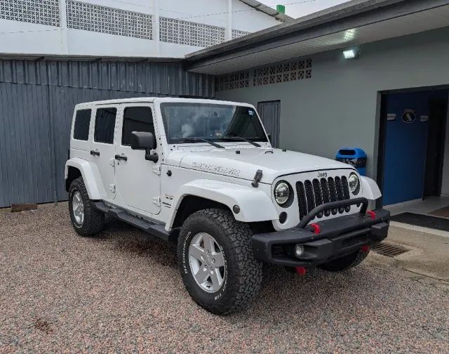 Jeep Wrangler Wrangler Unlimited SAHARA 3.6 V6 4p 2018