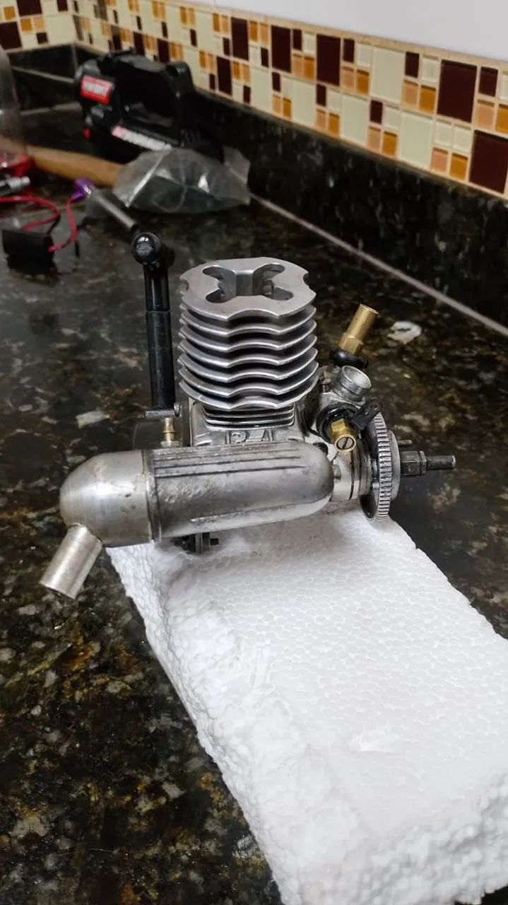 Motor de automodelo DTX 18 - Foto 3