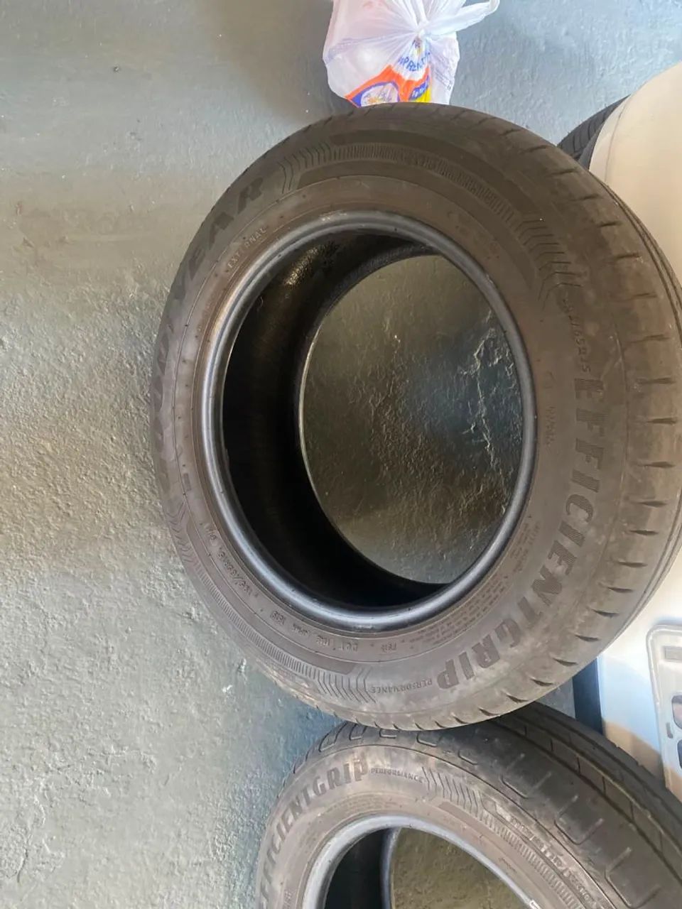 Pneu 15 