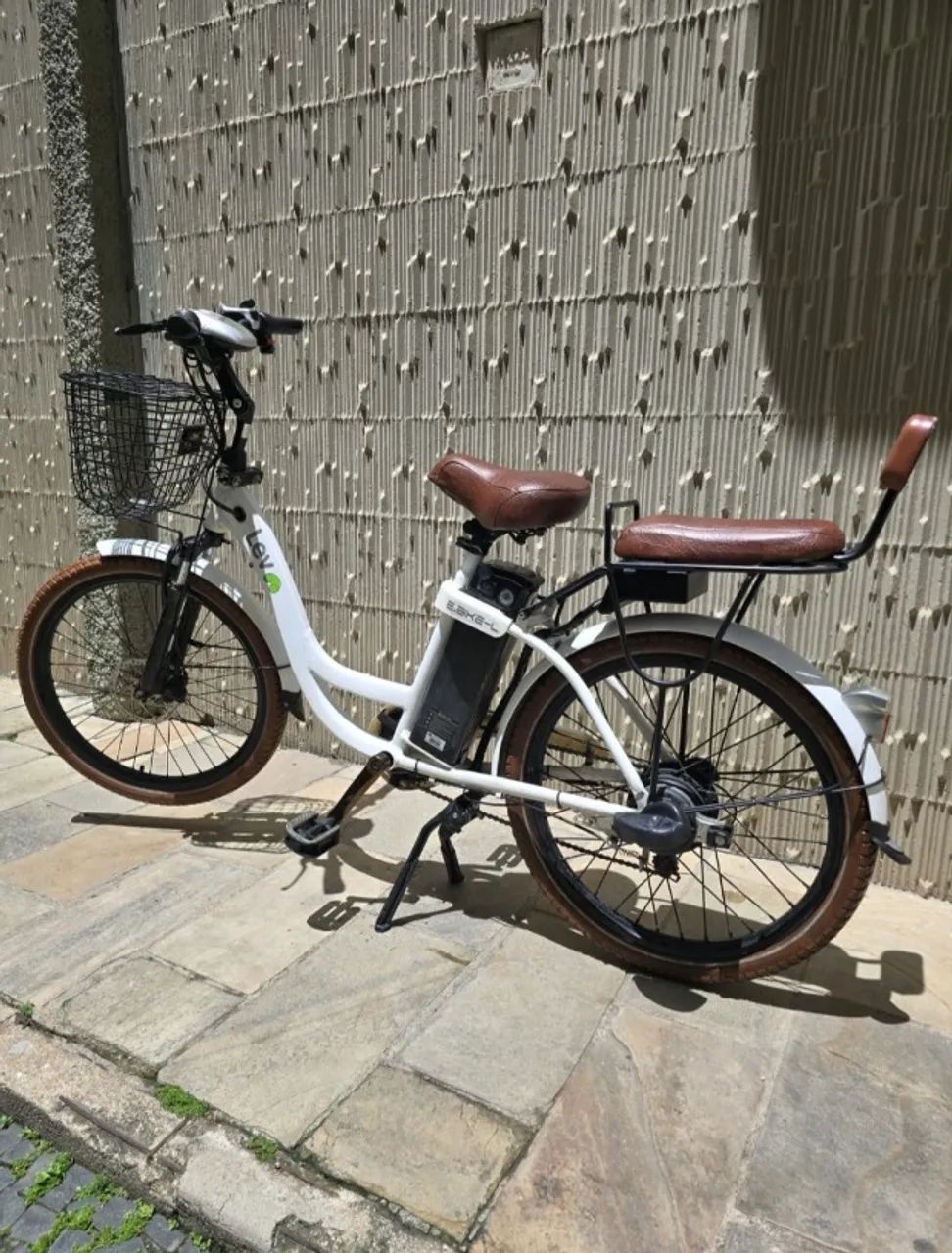 Bicicleta elétrica leve  - Foto 3