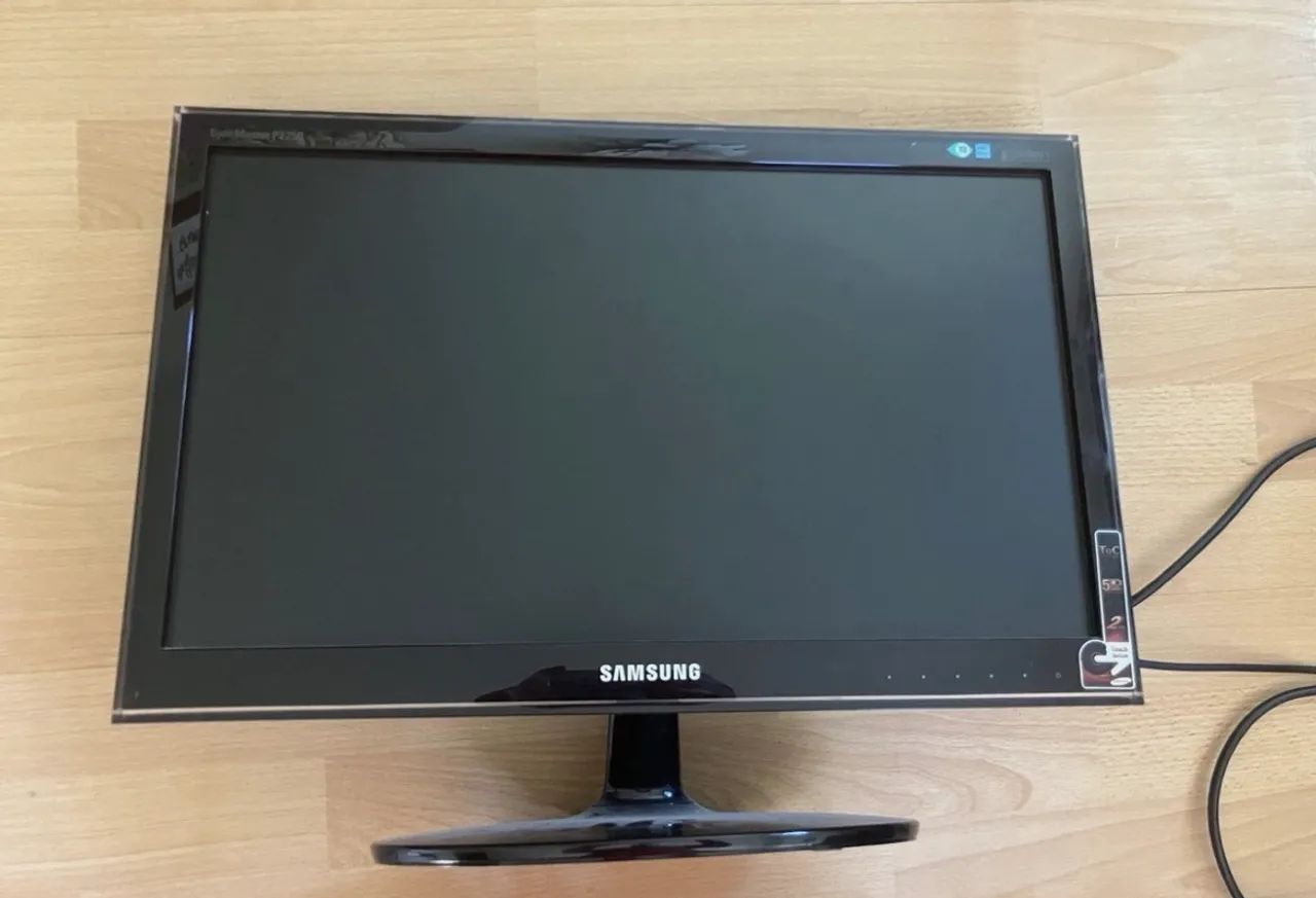 Monitor LCD Samsung SyncMaster P2250