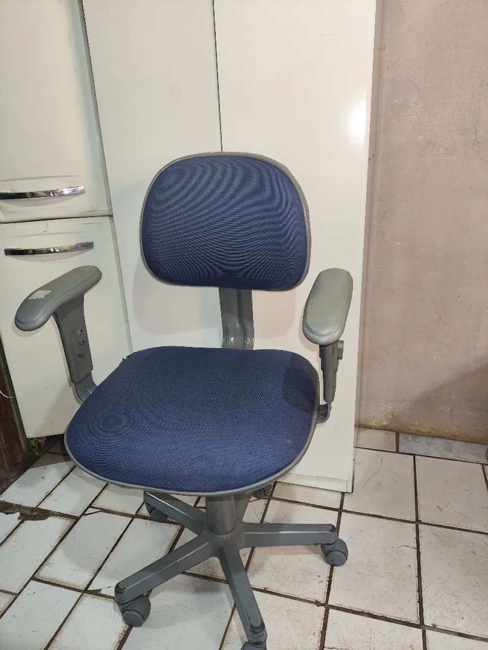 Cadeira de escritório  - Foto 5
