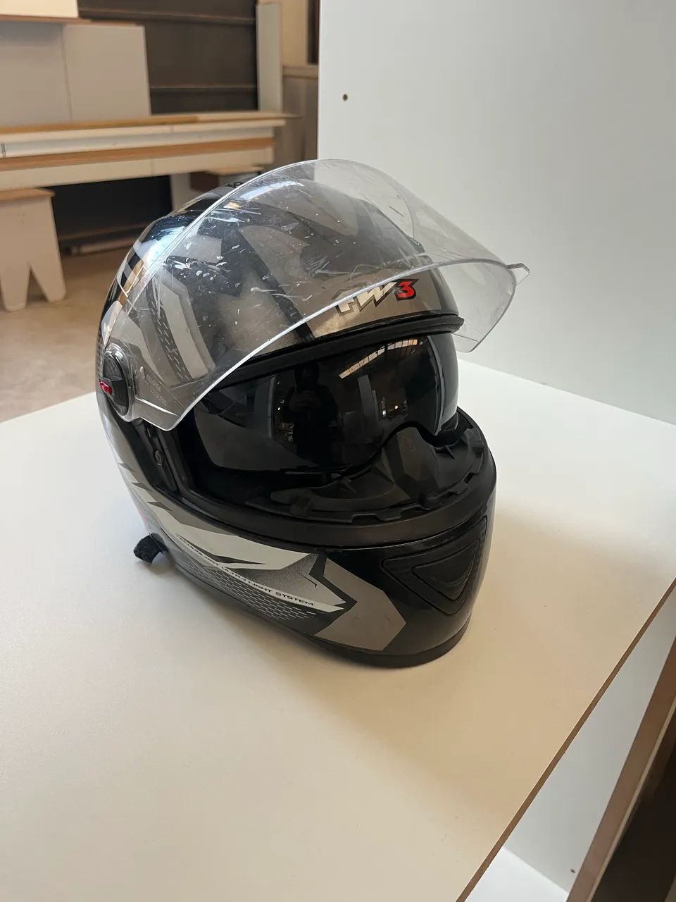 FW3 com óculos interno  - Foto 2