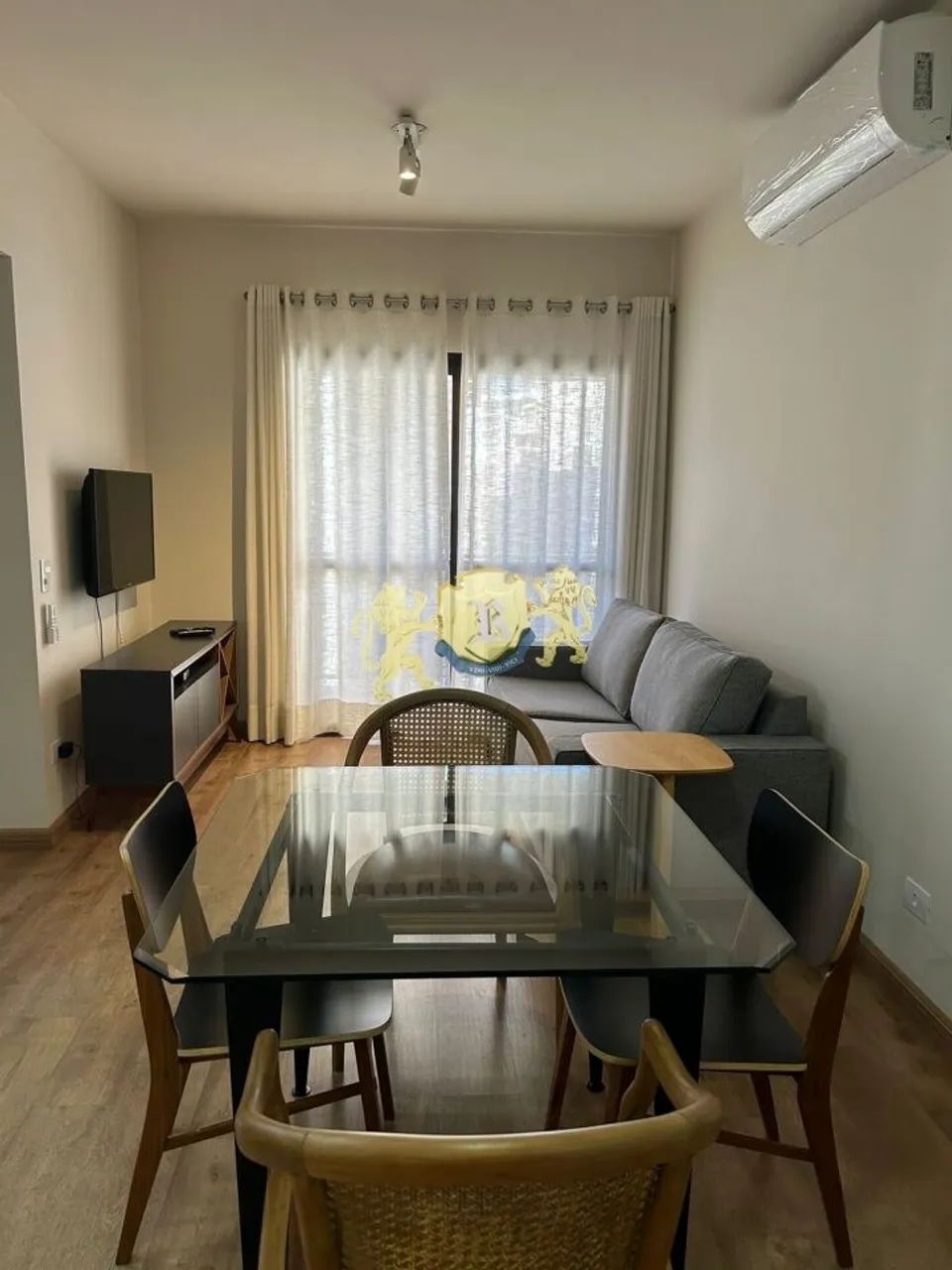 Flat para alugar na Vila Nova Conceição - Edifício Contemporâneo