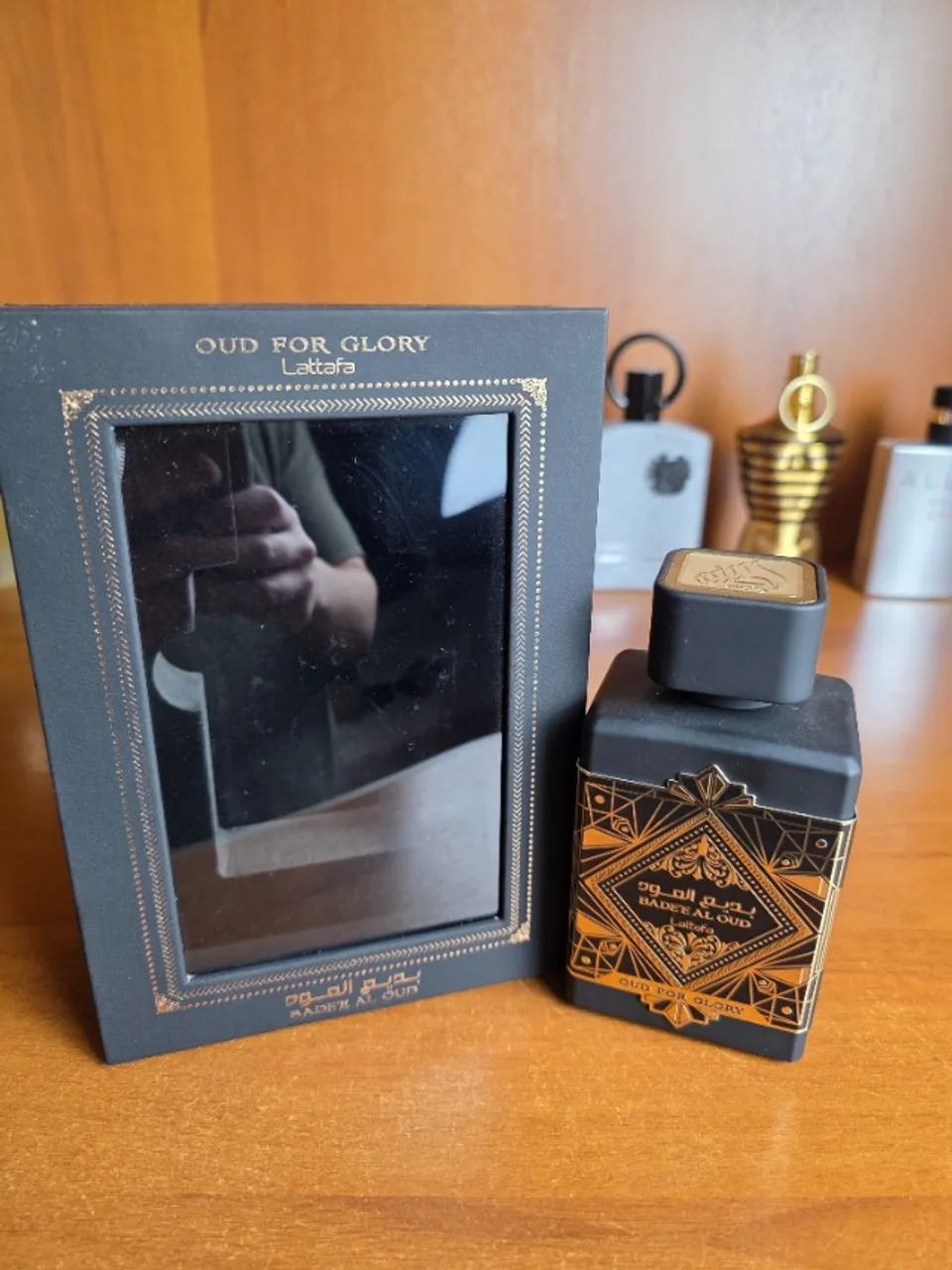 Oud For Glory - Lattafa - Perfume Árabe