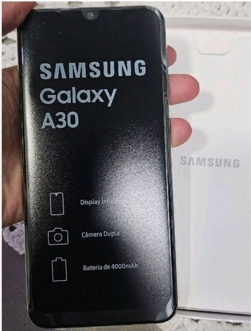 Samsung Galaxy A30 64GB - Conservado e Funcionando Perfeitamente