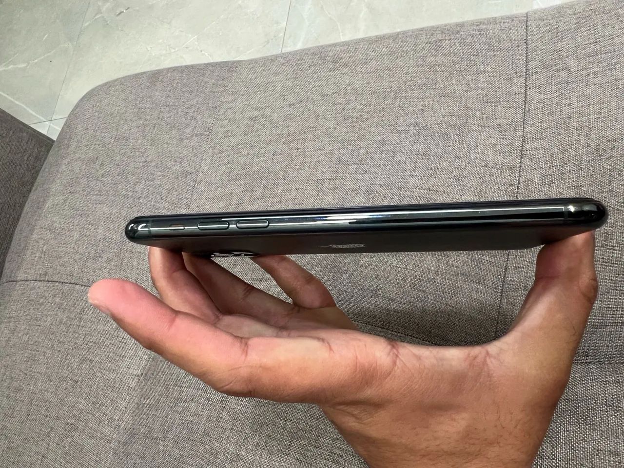 iPhone 11 Pro Max 64GB - Foto 3