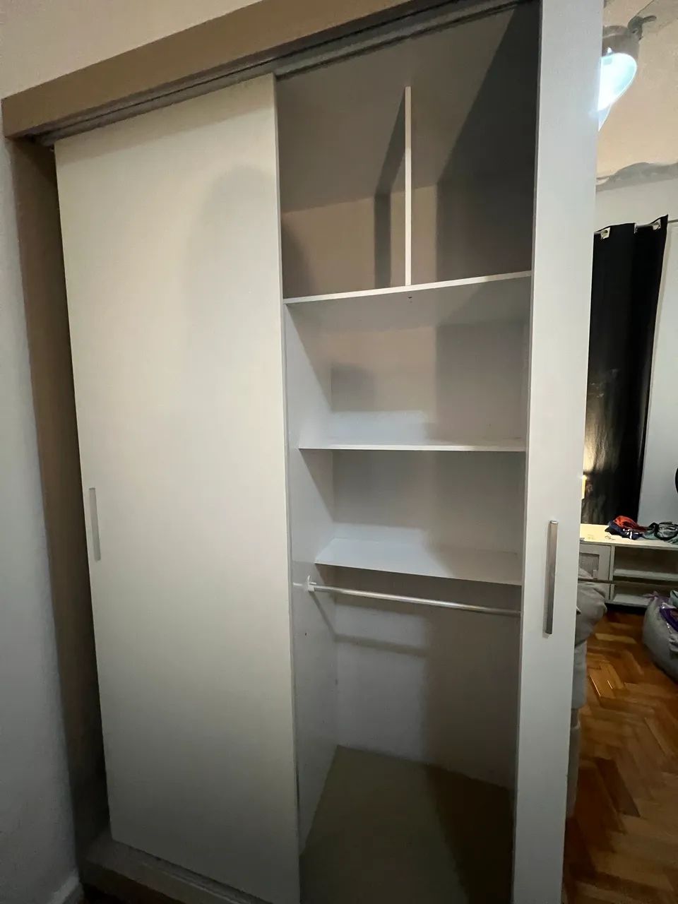 Guarda roupa grande