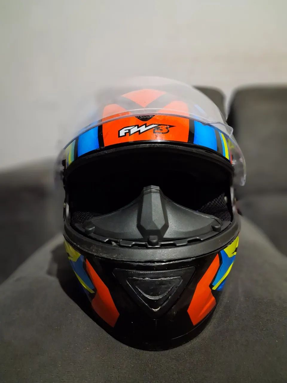 Capacete
