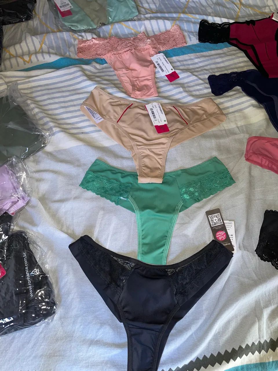 ROUPAS ROMANCE A FAVORITA  - Foto 3