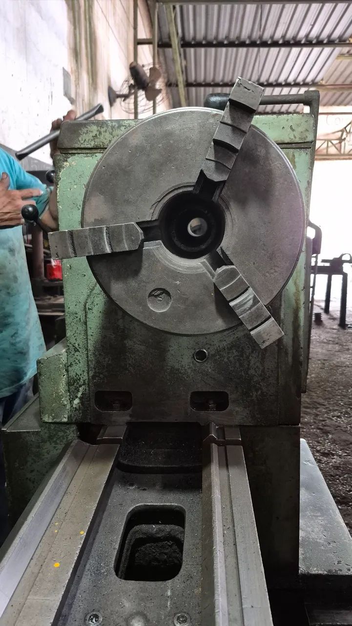 Torno mecanico IMOR 650
