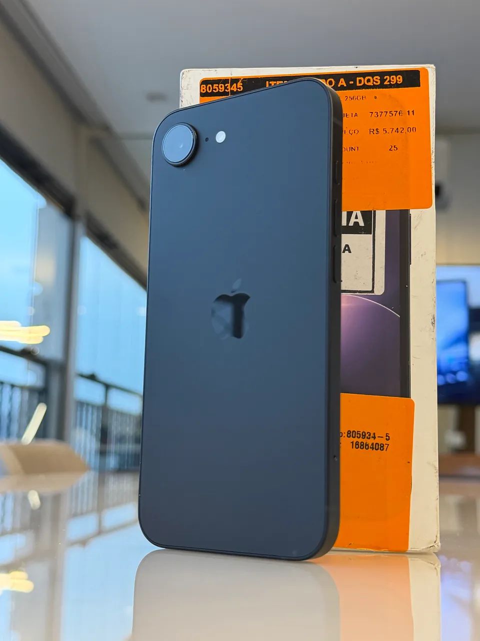 iPhone 17E 256GB Preto Novíssimo - Foto 2