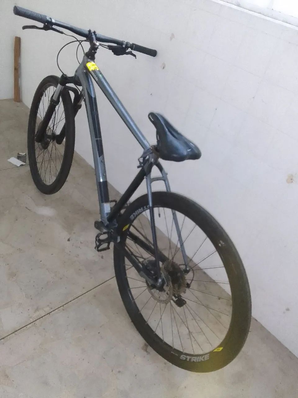 Cannondale trail 4 XL . Moro perto da estação Santa Cruz do metrô