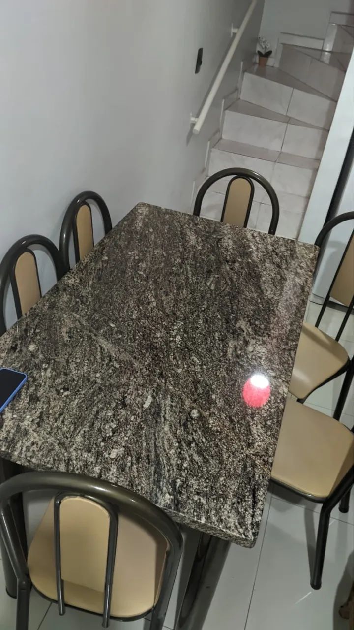 MESA COM 6 CADEIRAS  - Foto 2