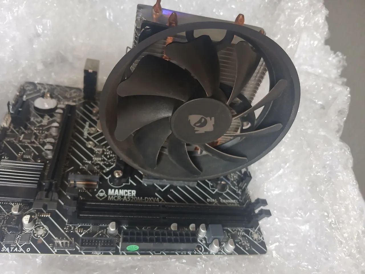 Placa Mãe+ Processador Ryzen 5 5600