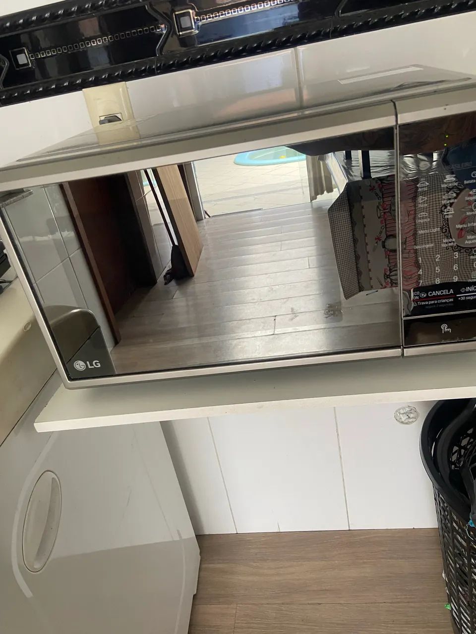 Microondas LG Espelhado  30L