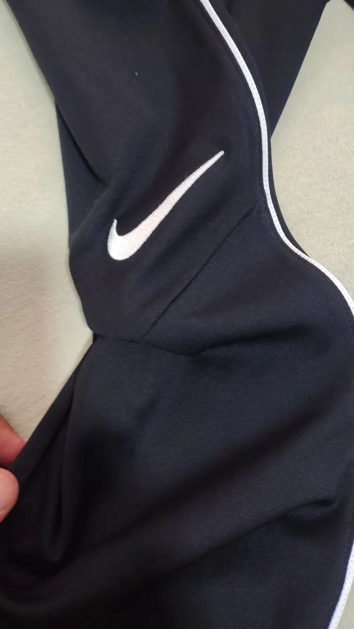Calça da Nike original preta - Foto 3