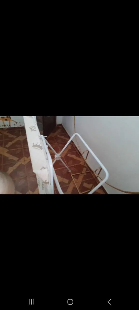 Trocador e para segurar a banheira  - Foto 2