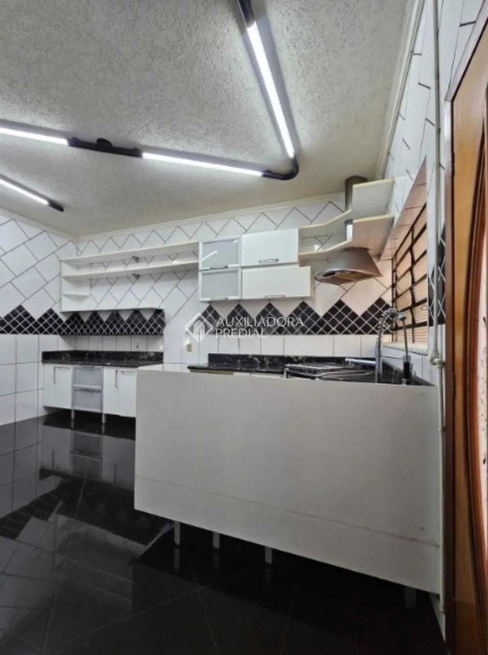 SOBRADO PARA ALUGAR COM 3 QUARTOS NO BAIRRO RUDGE RAMOS - SBC! - Foto 4