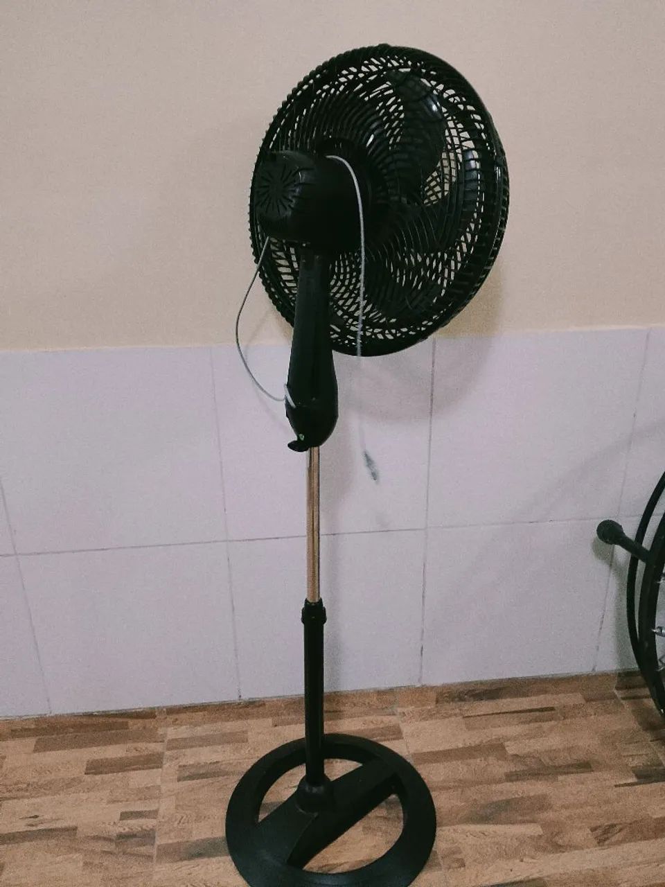 Ventilador de coluna 40cm - Foto 2