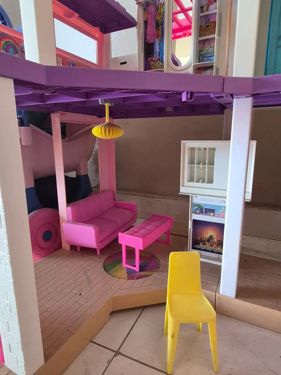 VENDO CASA DA BARBIE SEMI NOVA  - Foto 3