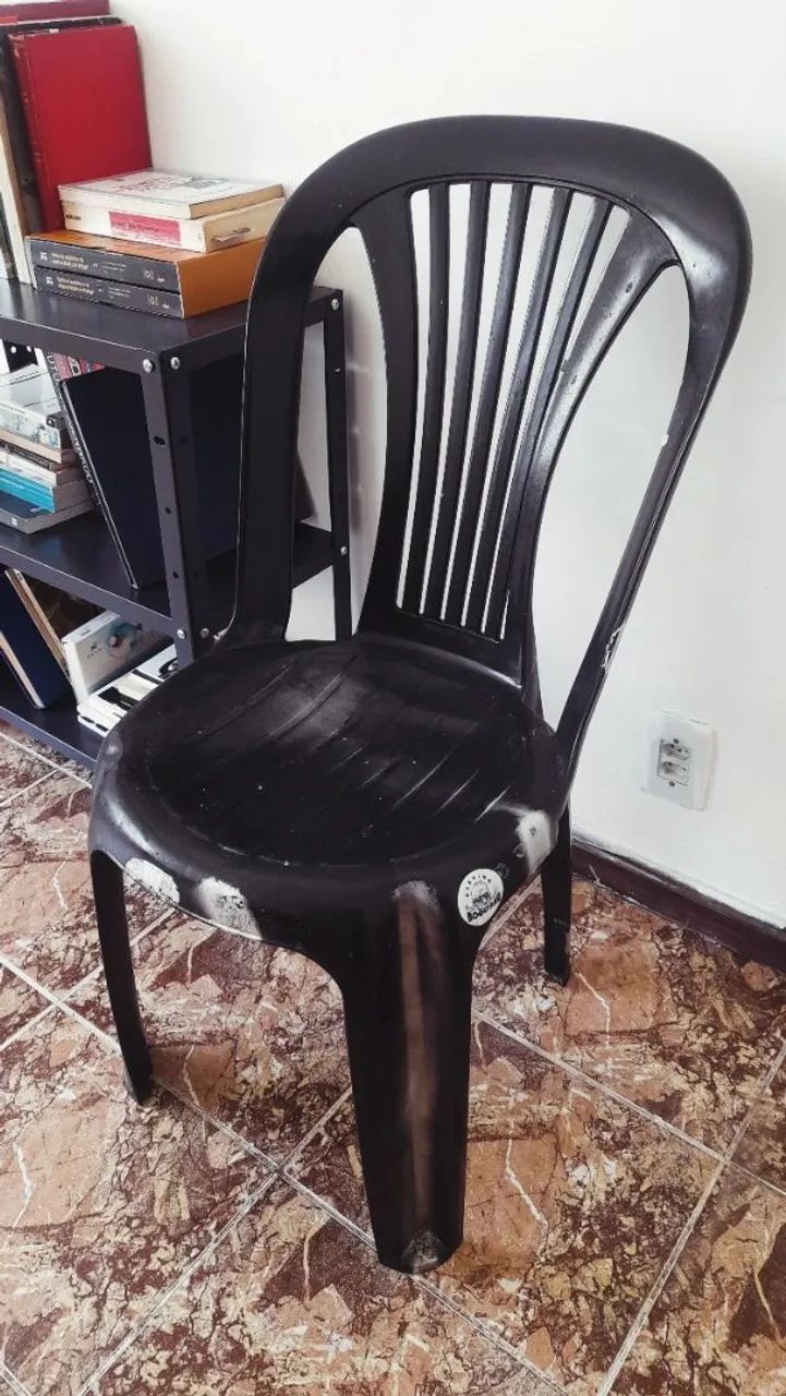 CADEIRA PLÁSTICA CONFORTÁVEL - Foto 3