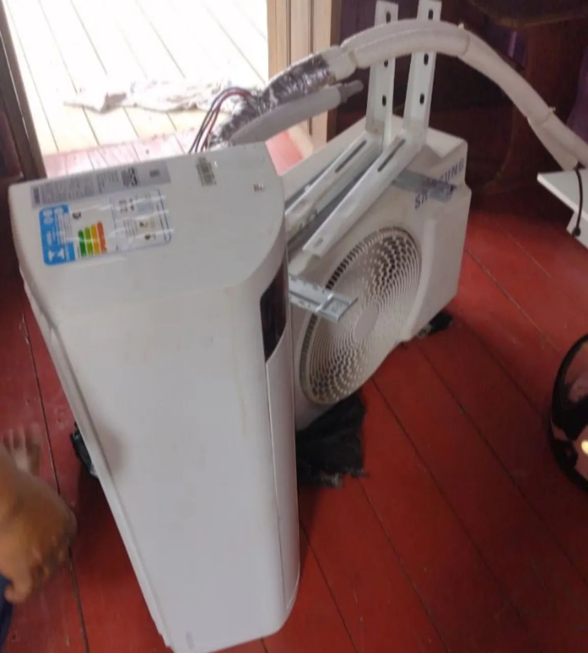 Consertamos geladeiras freezer bebedouros máquina de lavar e ar condicionado split. - Foto 4